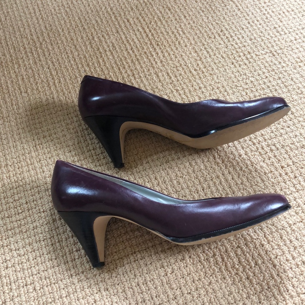 Shoes - Picture 2 of 7